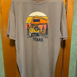 Duck company printed T shirt. Size XL
